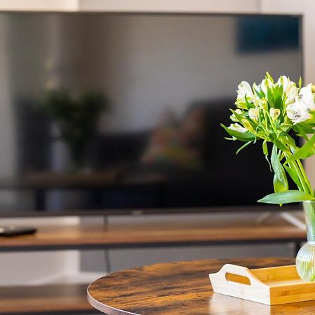 Central Serviced Apartments: Monthly Family Stay with Free Parking Dundee Exterior photo