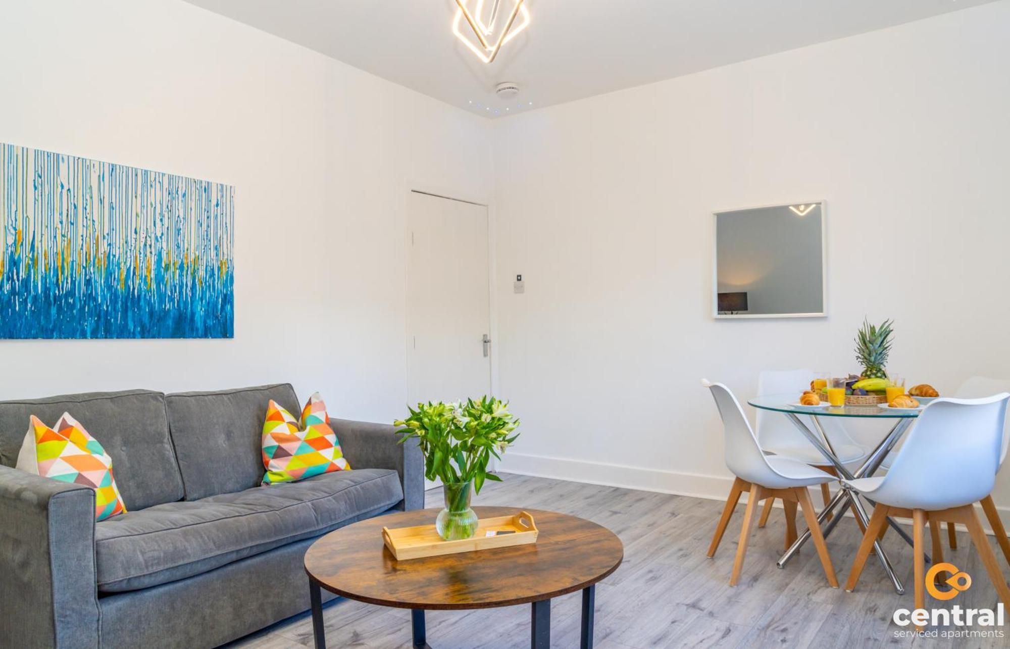 Central Serviced Apartments: Monthly Family Stay with Free Parking Dundee Exterior photo