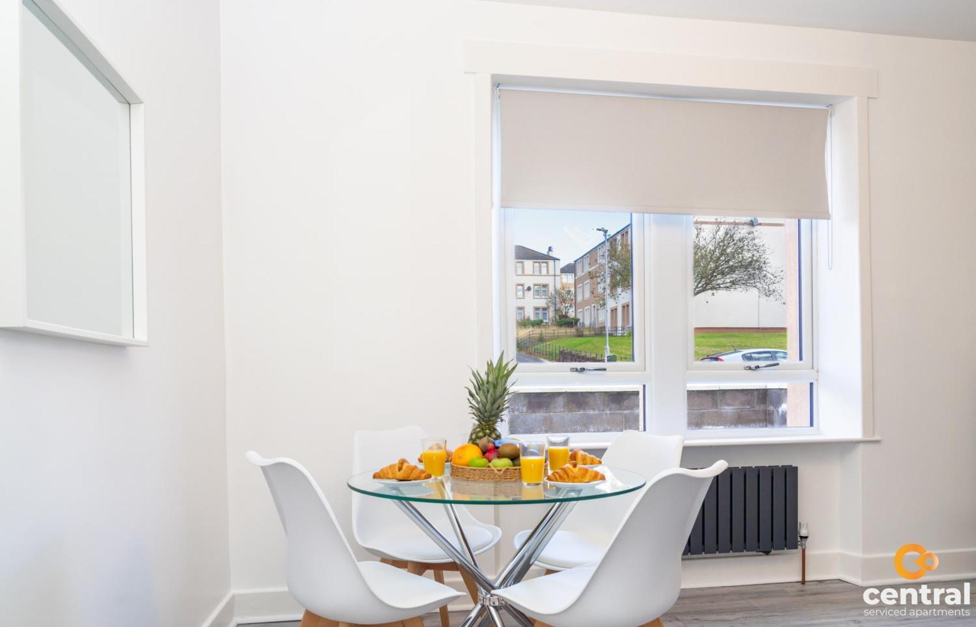 Central Serviced Apartments: Monthly Family Stay with Free Parking Dundee Exterior photo