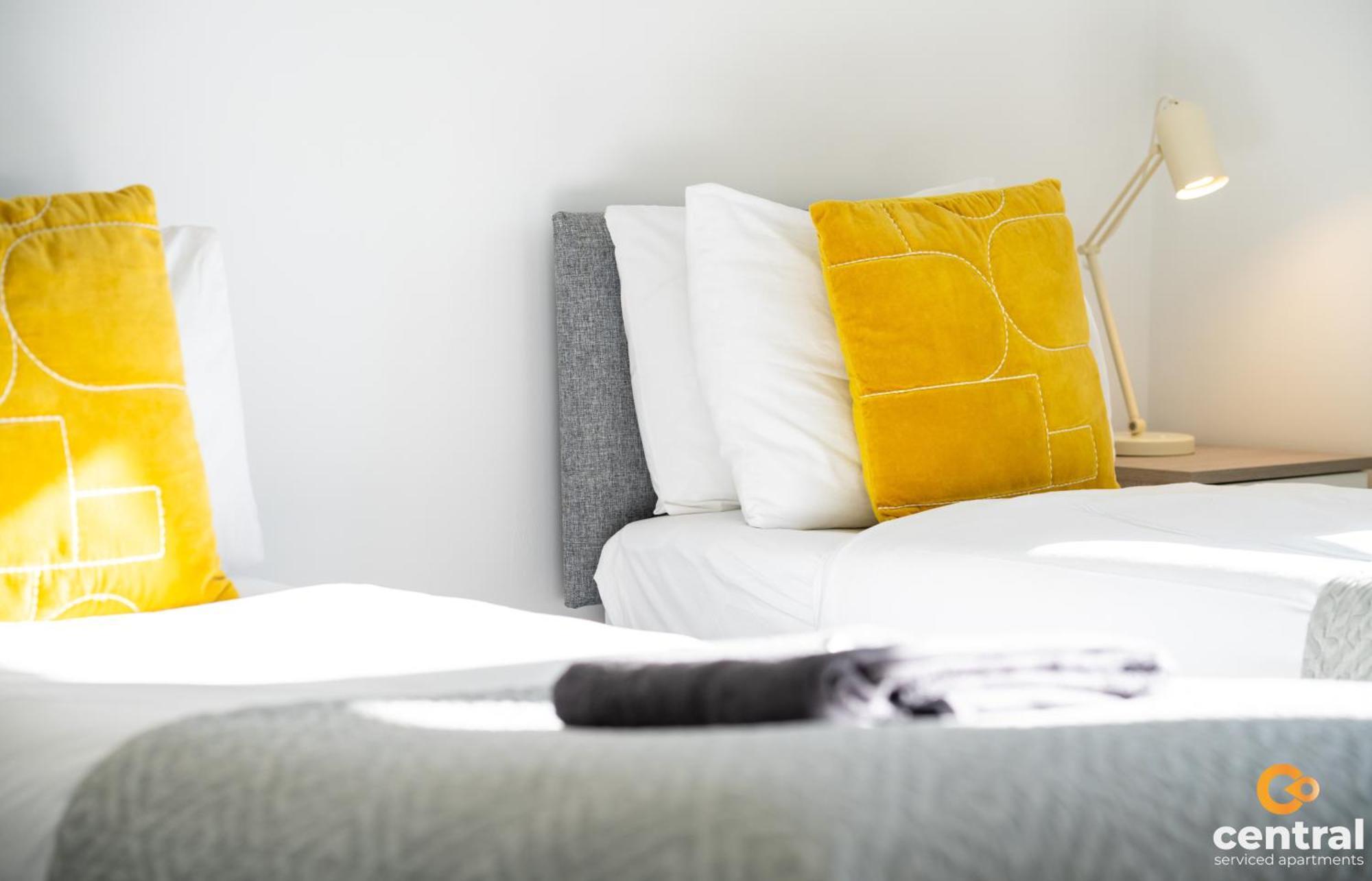Central Serviced Apartments: Monthly Family Stay with Free Parking Dundee Exterior photo